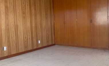 RENTA DE CASA - USO COMERCIAL