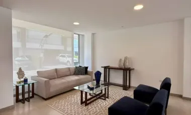 Casa en Venta sin adosar, Por Estrenar, Tumbaco, Ecuador.