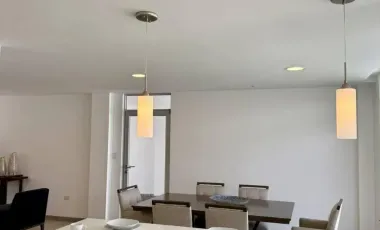 Casa en Venta sin adosar, Por Estrenar, Tumbaco, Ecuador.