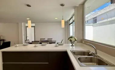 Casa en Venta sin adosar, Por Estrenar, Tumbaco, Ecuador.