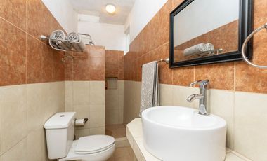 Deslumbrante y lujosa casa frente al lago, con concesion de zona federal, conocela!