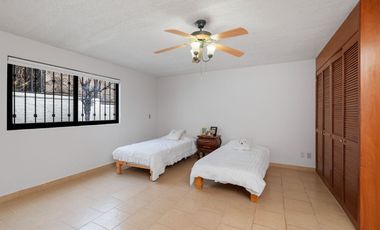 Como un lienzo en blanco, en una de las mejores calles de la Floresta, Ajijic