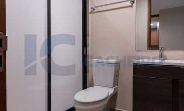 Residencia en Venta de Autor con Vista a La Huasteca · Cordillera