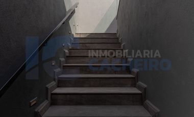 Residencia en Venta de Autor con Vista a La Huasteca · Cordillera