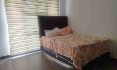 VENDO HERMOSA CASA EN FUSAGASUGA CAMBULOS DE TRES PLANTAS.