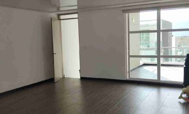 VENDO HERMOSA CASA EN FUSAGASUGA CAMBULOS DE TRES PLANTAS.