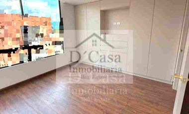 AVENIDA 24 DE MAYO - CASA DE VENTA EN CUENCA POR ESTRENAR