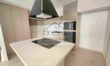 AVENIDA 24 DE MAYO - CASA DE VENTA EN CUENCA POR ESTRENAR