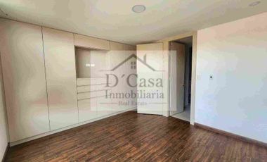 AVENIDA 24 DE MAYO - CASA DE VENTA EN CUENCA POR ESTRENAR