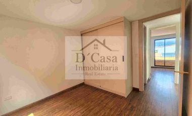 AVENIDA 24 DE MAYO - CASA DE VENTA EN CUENCA POR ESTRENAR