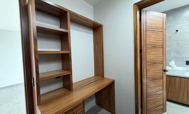 Casa en venta en coto Cerezo Valle Imperial