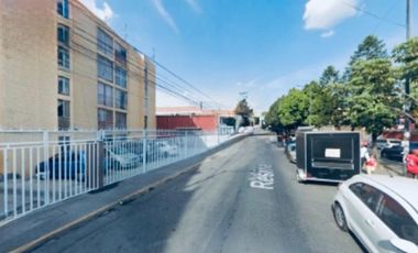 DEPARTAMENTO EN RENTA  A UNOS PASOS DE UPIICSA