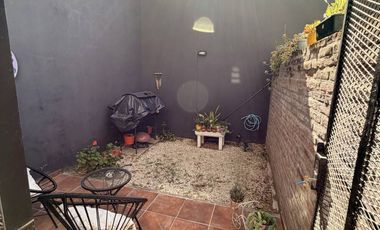 VENTA MONOAMBIENTE CON PATIO - Pichincha