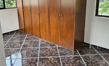 CASA EN VENTA EN DOS NIVELES