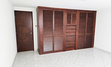 CASA EN VENTA EN DOS NIVELES