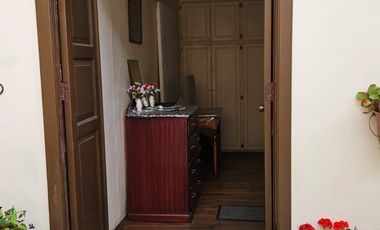 CASA CENTRAL EN VENTA