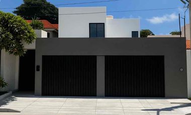 Casa en venta con Alberca zona sur pte dentro de Frac privado cerca del tec Tuxtla