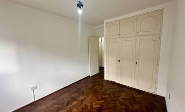 Venta Departamento 2 Dormitorios + comodín - Piso Exclusivo con posibilidad de Cochera - Rosario