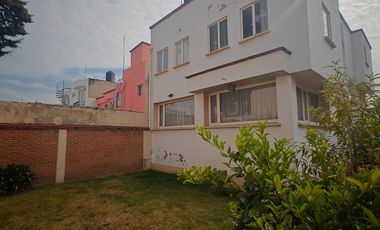 CASA EN VENTA EN METEPEC