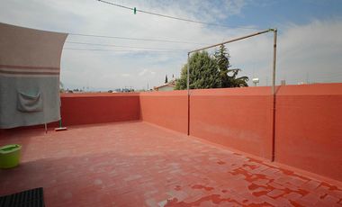 CASA EN VENTA EN METEPEC