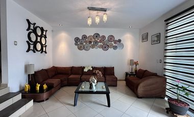 Casa en Venta en Lomas del Tecnológico muy cerca de Plaza San Luis.