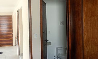 Casa en venta en Residencial Fresnos 4 recámaras - Cacalomacán