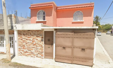 CASA EN VENTA ESQUINA AHORRO HASTA 60% RECUPERAION BANCARIA C. Casuarina 100, 42823 Residencial Arboledas, Hgo.