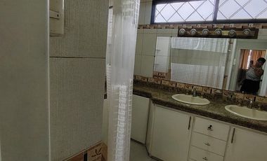 Departamento Semiamoblado en Alquiler en la Garzota,1Habitacion, 1Cuarto estudio,1Baño