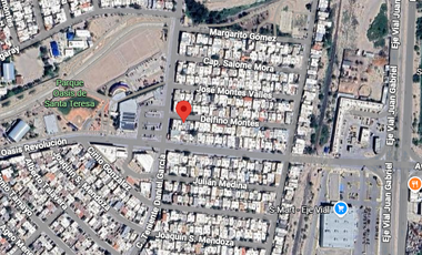 Excelente oportunidad ;de adquirir , iniciar o aumentar tu patrimonio , con esta casa de (REMATE BANCARIO)  solo con recursos propios .