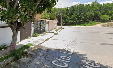 OPORTUNIDAD EN CTO. LAS FLORES  TUTLA GUTIERREZ