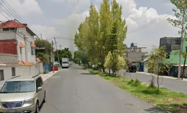 Venta de Casa o Terreno con Obra Negra La Florida, Cd. Azteca