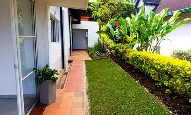 SE ARRIENDA CASA EN CONDOMINIO EL LAGO