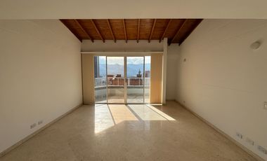 Penthouse en El Tesoro · 248 m² · 5 alcobas · Balcones y zonas completas