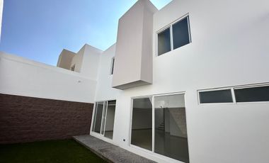 Casa en Venta en La Vista Residencial Calle Monte Grande