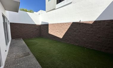 Casa en Venta en La Vista Residencial Calle Monte Grande