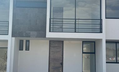 CASA EN VENTA EN SANTA MARIA TEQUEPEXPAN
