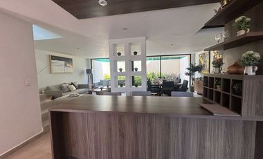 ESTRENA CASA EN PRIMER CUADRO DE ZIBATÁ