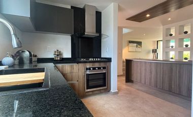 ESTRENA CASA EN PRIMER CUADRO DE ZIBATÁ