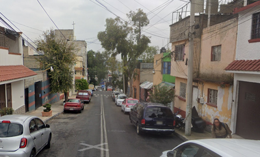 Casa en Venta en C. C. 8, Olivar del Conde 1ra Secc, 01400 Ciudad de México, CDMX, México