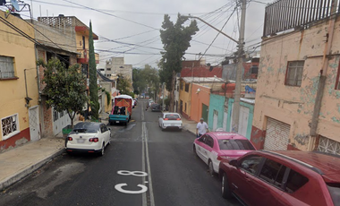 Casa en Venta en C. C. 8, Olivar del Conde 1ra Secc, 01400 Ciudad de México, CDMX, México