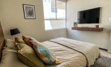 CASA EN FRACCIONAMIENTO EL VALLE EN TIJUANA B.C. !!!!!