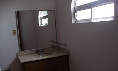 Casa en condominio Lomas de cortes