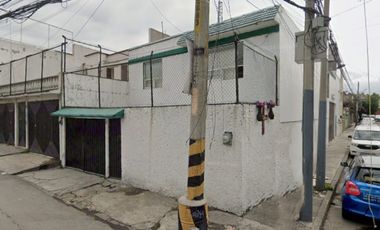 CASA EN REMATE EN SANTA CRUZ ACATLAN