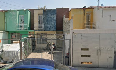 CASA EN BOSQUES DE TULTEPEC SOLO RECURSOS PROPIOS- ENTREGA INMEDIATA