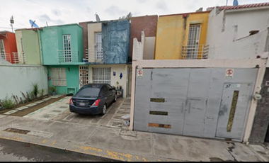 CASA EN BOSQUES DE TULTEPEC SOLO RECURSOS PROPIOS- ENTREGA INMEDIATA