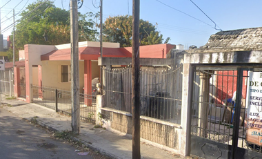 Casa en Venta en C. Avenida 7, Jardines de Nueva Mulsay ÌII IV Etapa, 97217 Mérida, Yuc., México