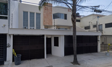 CASA EN ARBOLEDAS JINETES ATIZAPAN RECURSOS PROPIOS- RECUPERACION BANCARIA