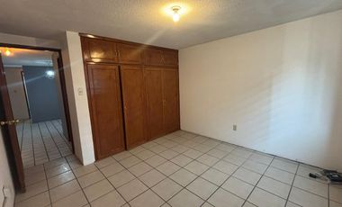 DEPARTAMENTO EN RENTA FRENTE A NARAN