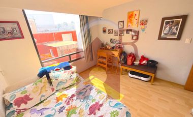 Venta casa Duplex en esquina y en Fraccionamiento Cerrado