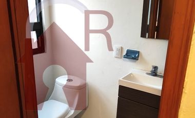 Venta casa Duplex en esquina y en Fraccionamiento Cerrado